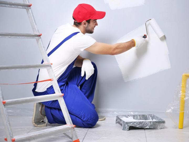 Pose de peinture intérieure Plœmeur